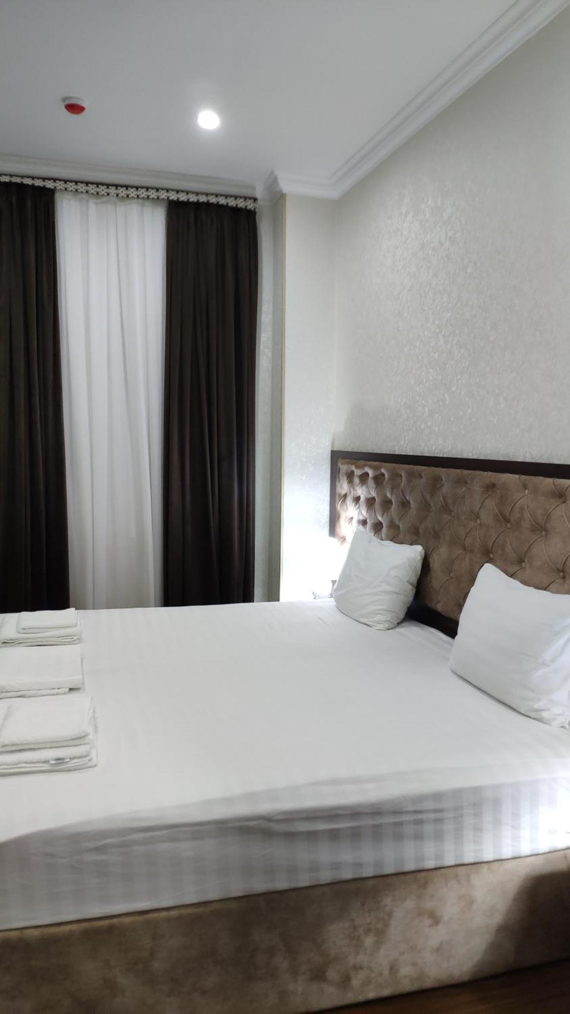 Grand Turon Plaza Hotel Taskent Exterior foto