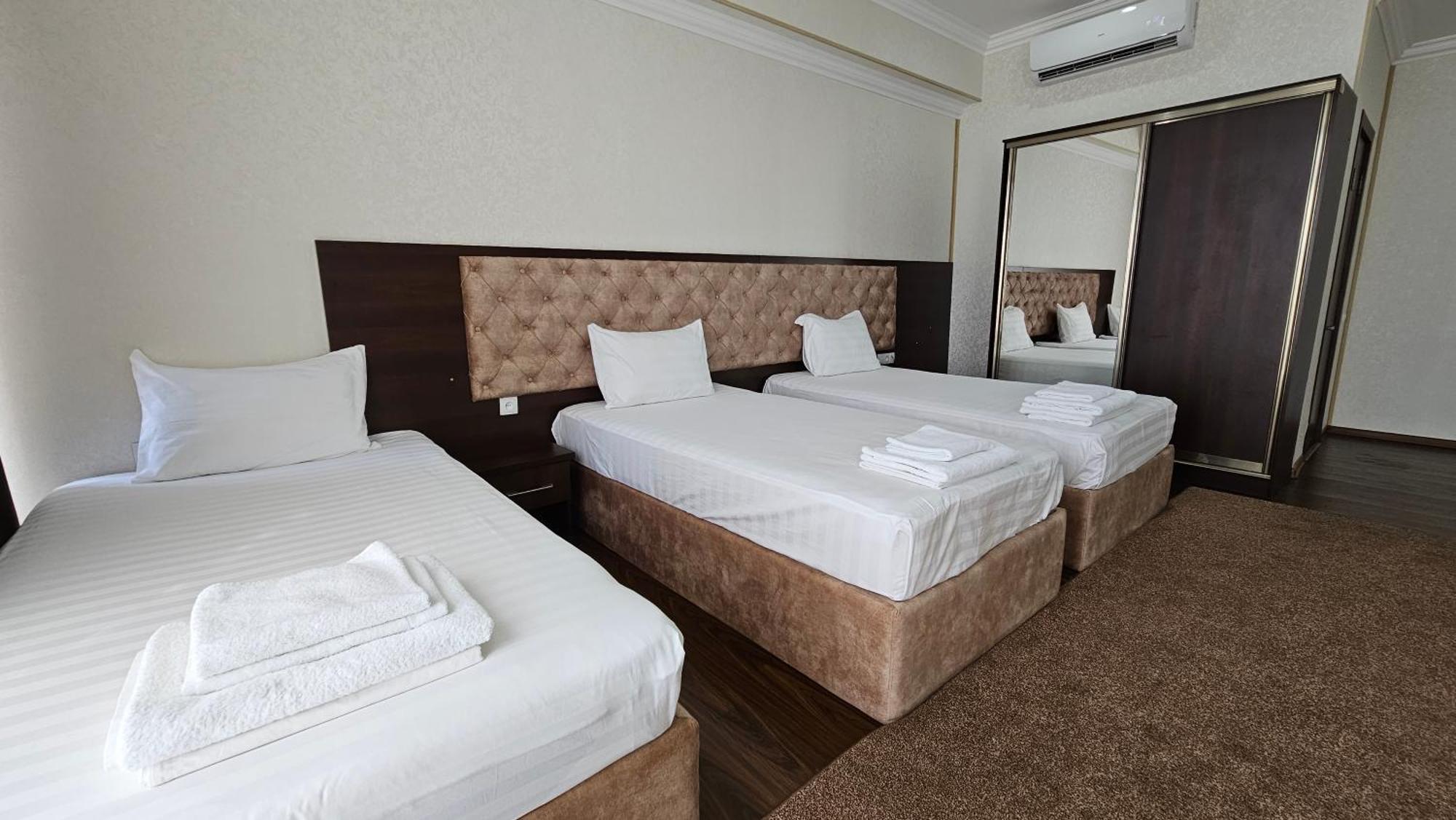 Grand Turon Plaza Hotel Taskent Exterior foto