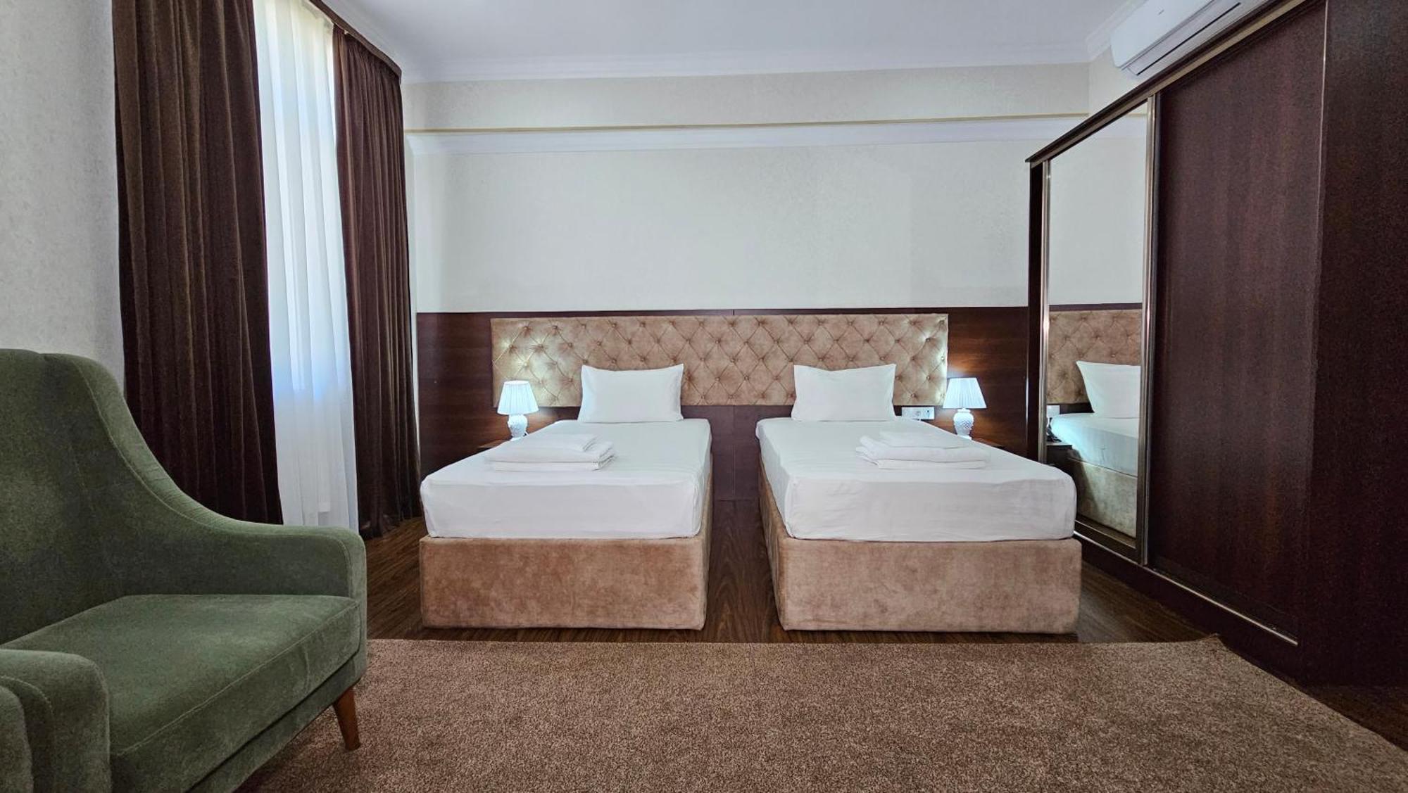 Grand Turon Plaza Hotel Taskent Exterior foto
